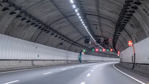 TFLEX luminaires deliver an energy-efficient lighting solution for Seberetxe Tunnel